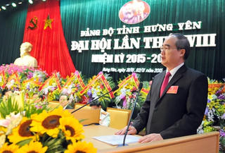 Đồng chí Nguyễn Thiện Nhân phát biểu tại Đại hội Đảng bộ tỉnh Hưng Yên
