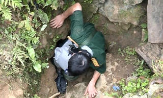 Đánh sập hang Nước sau khi tìm thấy thi thể 3 phu vàng