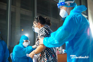 Xét nghiệm SARS-CoV-2 cho gần 65.000 người dân vùng nguy cơ cao ở TP Vũng Tàu