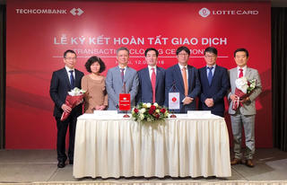 Techcombank hoàn tất giao dịch chuyển nhượng công ty Techcomfinance cho đối tác Hàn Quốc