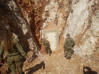 Israel phá hủy đường hầm xuyên biên giới 'trọng yếu' của Hezbollah