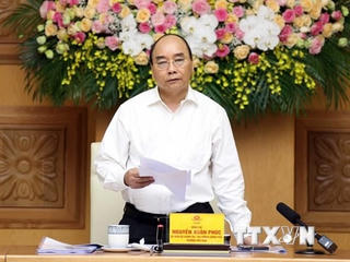 Thủ tướng chủ trì họp Tiểu ban Kinh tế - xã hội chuẩn bị Đại hội Đảng