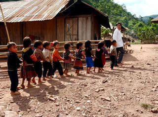 Non cao có những người thầy