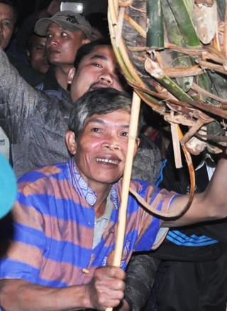 Mang họ Đinh về với người Ma Coong