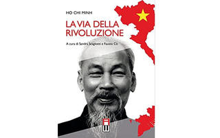 Tiếp nhận hai ấn phẩm về Chủ tịch Hồ Chí Minh bằng tiếng Italia