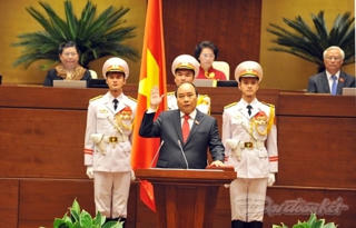 Thủ tướng LB Nga và Bê-la-rút chúc mừng Thủ tướng Nguyễn Xuân Phúc