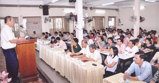 Giảng viên trung tâm bồi dưỡng chính trị huyện hưởng mức thù lao thế nào?