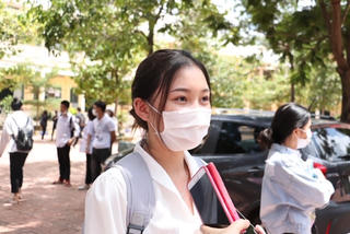 Thí sinh Đắk Lắk nhận định đề thi các môn tổ hợp vừa sức, dễ đạt điểm khá