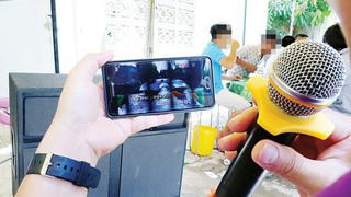 Nạn karaoke ‘bức tử’ làng quê - Bài 2: Hệ lụy khó lường
