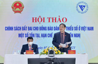 Bàn về chính sách đất đai cho đồng bào dân tộc thiểu số