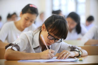 Bước đi đầu tiên tách thi và xét tuyển