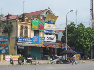 Lắng nghe người dân