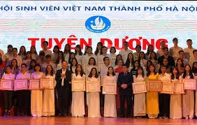 Gần 700 trung tâm ngoại ngữ được cấp phép hoạt động tại Hà Nội
