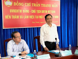 Chủ tịch Trần Thanh Mẫn làm việc với Mặt trận Tây Ninh