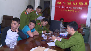 300 cảnh sát truy quét 32 ổ tín dụng đen ở Thanh Hóa
