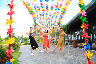 Vui hết mình với lễ kỷ niệm 1 năm Sun World Halong Complex