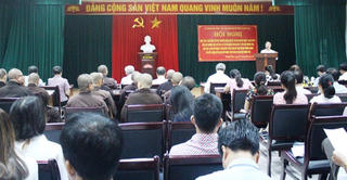 Triển khai các Nghị quyết, chỉ thị, kết luận của Bộ Chính trị đến cán bộ, đảng viên