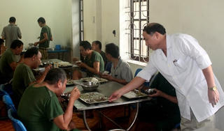 Người thương binh nặng tình với đồng đội