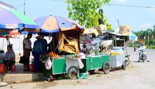 Nhận tiền bảo kê hàng rong, một Đội phó đô thị bị bắt