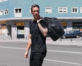 Fernando Torres thể hiện tố chất làm mẫu