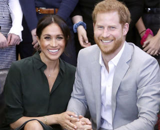 Công nương Anh Meghan Markle đang mang thai