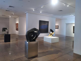 8 nghệ sĩ hội ngộ trong triển lãm 'New Days'