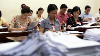 Loay hoay đề mở