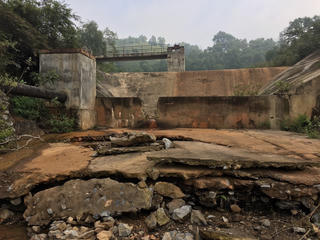 Đập thủy lợi hơn 14 tỷ đồng xuống cấp
