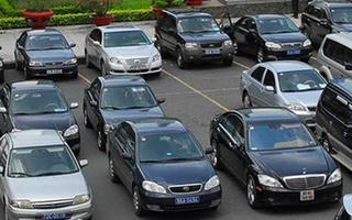 Bộ Tài chính chỉ đạo xử lý xe công dư thừa