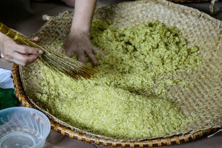 [ẢNH] Cốm làng Vòng