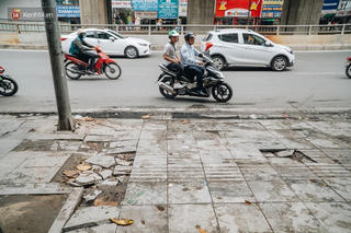 Tuổi thọ ngắn ngủi của vỉa hè