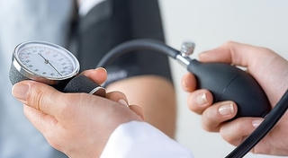 Cẩn trọng với đột quỵ do tăng huyết áp buổi sáng