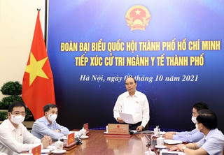 Chủ tịch nước Nguyễn Xuân Phúc: Từng bước mở cửa nhưng phải kiểm soát chặt chẽ