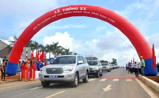 Thông xe đường Hồ Chí Minh đoạn qua tỉnh Kon Tum