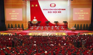 Thông cáo báo chí ngày làm việc thứ ba Đại hội XII của Đảng