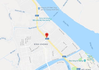 Xe tải va chạm xe máy, bé trai tử vong trên đường đi cấp cứu