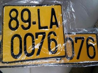 Đổi màu biển xe kinh doanh: Mang lại sự an toàn cho khách hàng