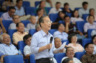 Lắng nghe ý kiến cử tri về dự án xây nhà hát tại Thủ Thiêm