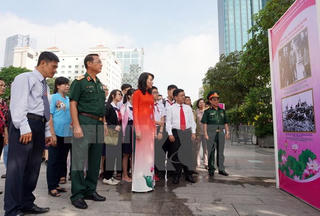 “Chủ tịch Hồ Chí Minh sống mãi trong lòng dân tộc Việt Nam”