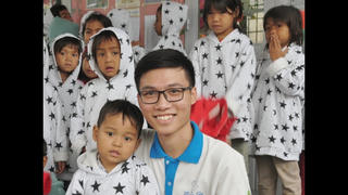 Chàng trai phố núi dành tuổi trẻ để làm thiện nguyện