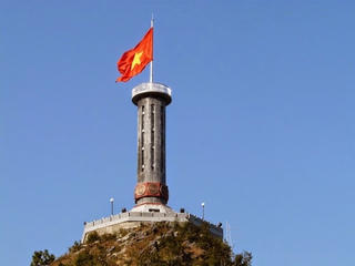 Tu bổ, tôn tạo di tích Cột cờ Lũng Cú và di tích phố cổ Đồng Văn, tỉnh Hà Giang