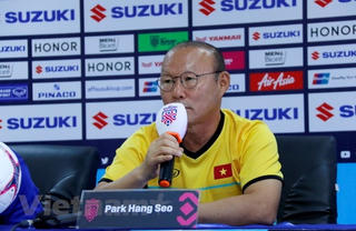 HLV Park Hang-seo thừa nhận 'trận mở màn là không dễ dàng'