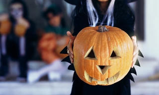 Lý do nhiều người phấn khích với nỗi sợ ma quỷ