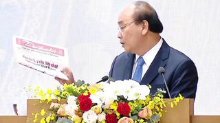 Biến nguy thành cơ, vượt qua thách thức