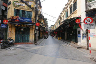 Đóng cửa hàng quán chặn dịch Covid-19