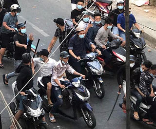 Hỗn chiến bằng súng, mã tấu ở Sài Gòn do đá gà