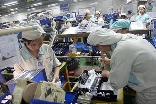 Tăng lương tạo cú hích cho năng suất lao động