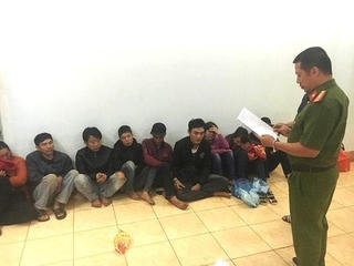 Đắk Lắk: Triệt phá sới bạc xóc đĩa trong rẫy cà phê