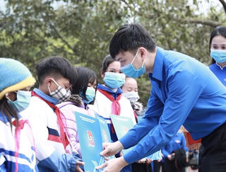 Có tuổi hai mươi