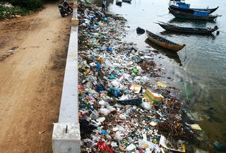 Xã đảo ô nhiễm,  nhà máy xử lý rác 'đứng bánh'